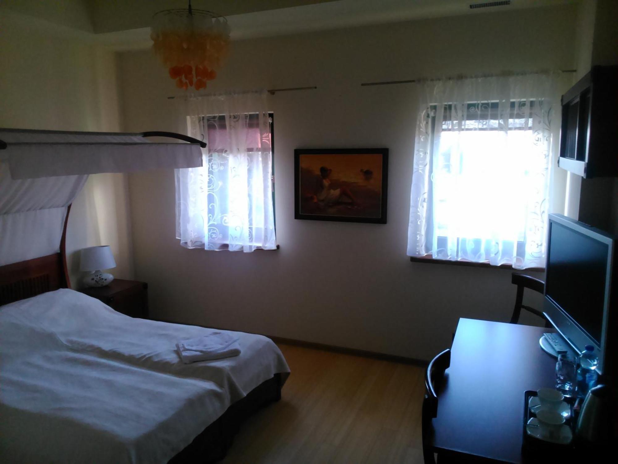 Bed and Breakfast Karczma Biesiadna à Dalnia Chambre photo
